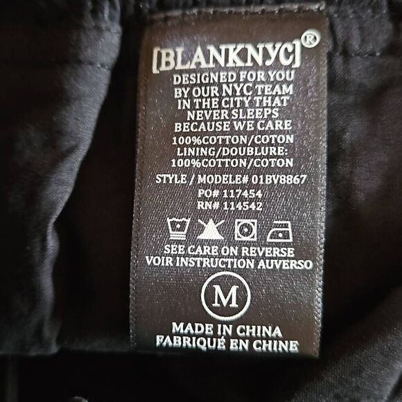 Blank NYC Legend Pull-on Belted Lined Eyelet Shorts Black Medium - Picture 5 of 9